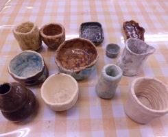 手作りの陶芸作品